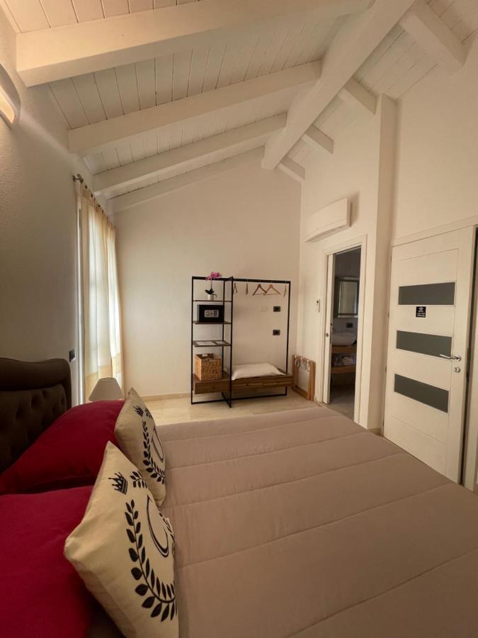 Corso Umberto Rooms Όλμπια Εξωτερικό φωτογραφία